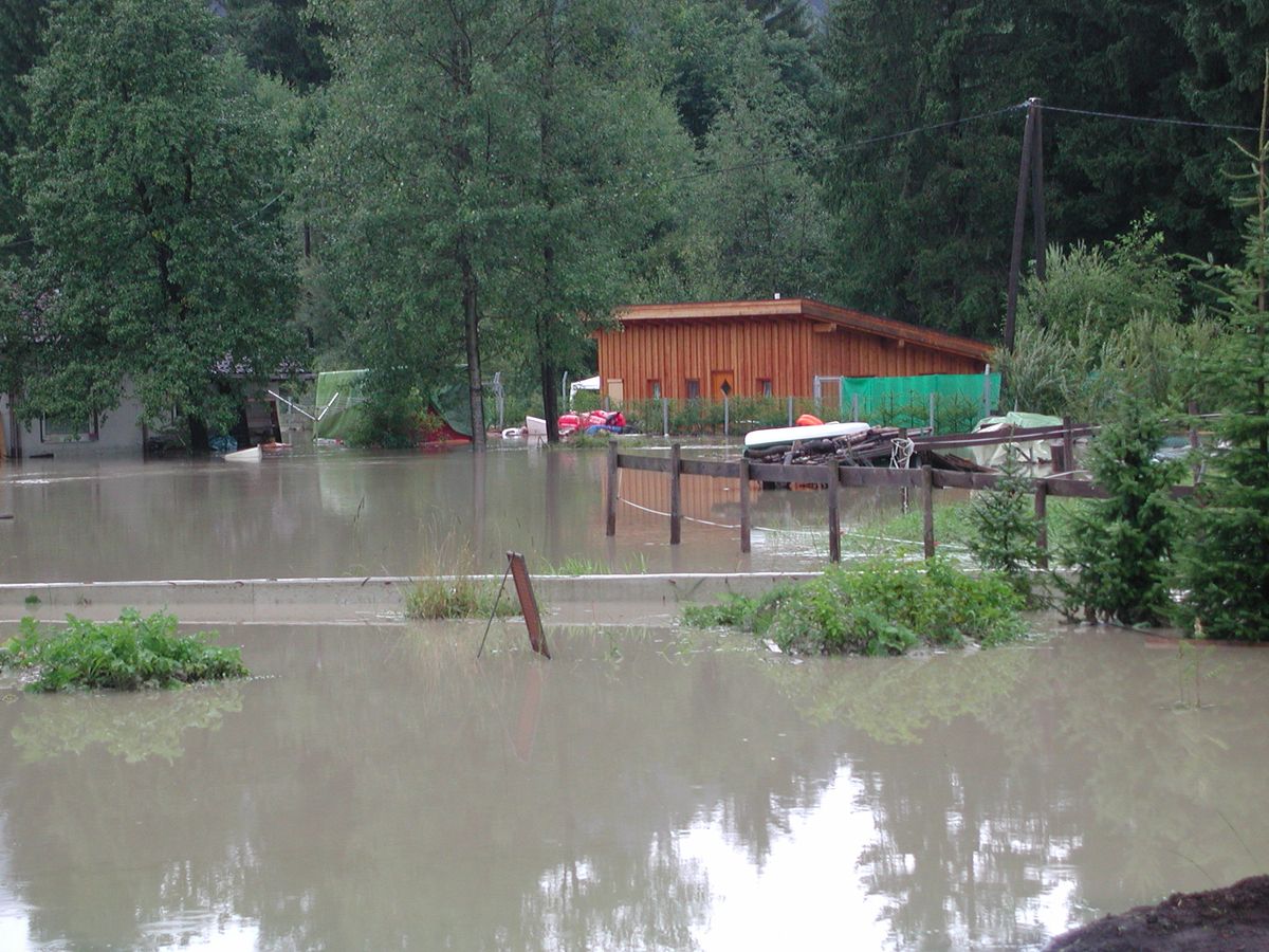 Hochwasser beim Tierheim