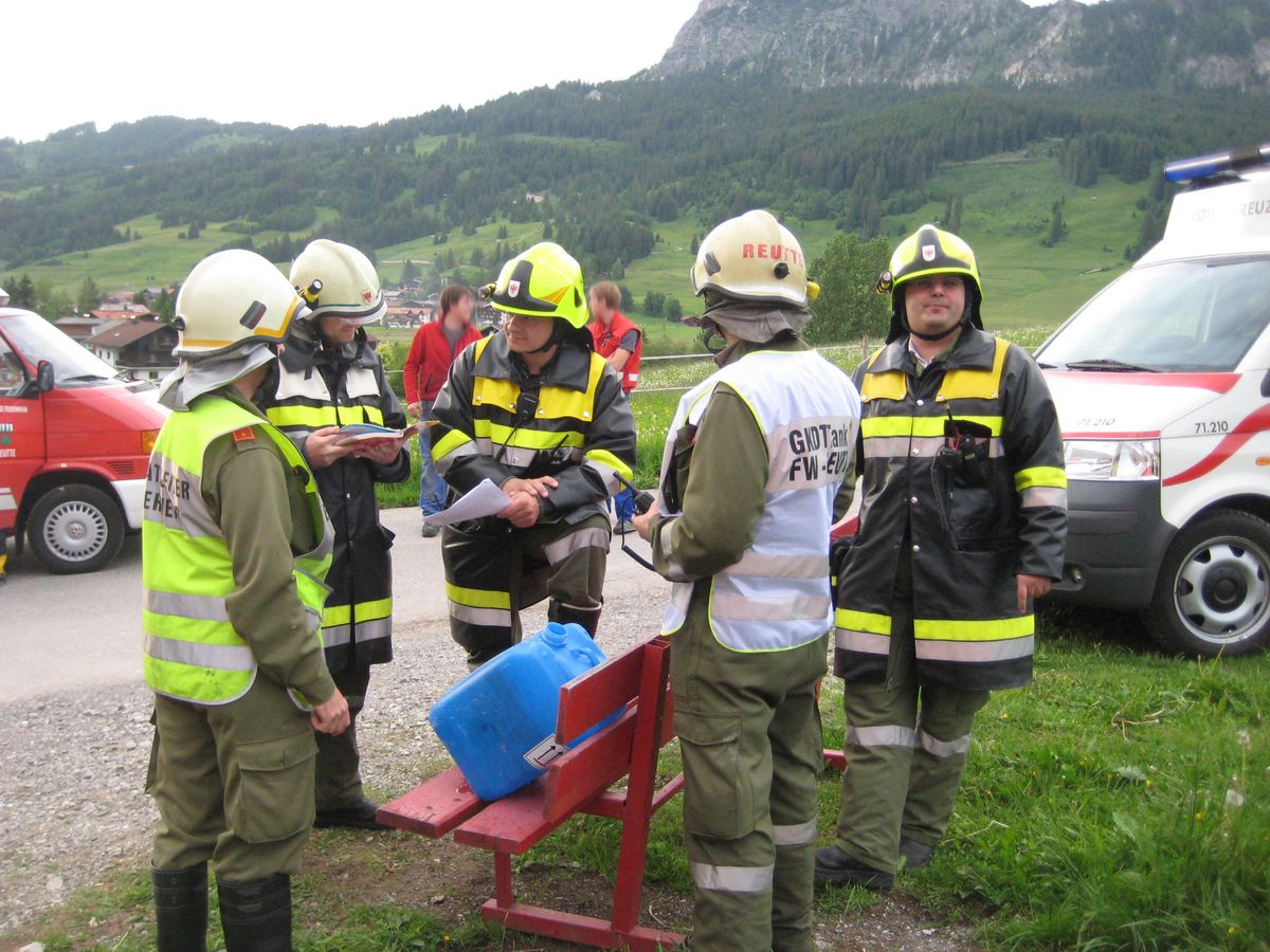 Besprechung von den Führungskräften der Feuerwehren