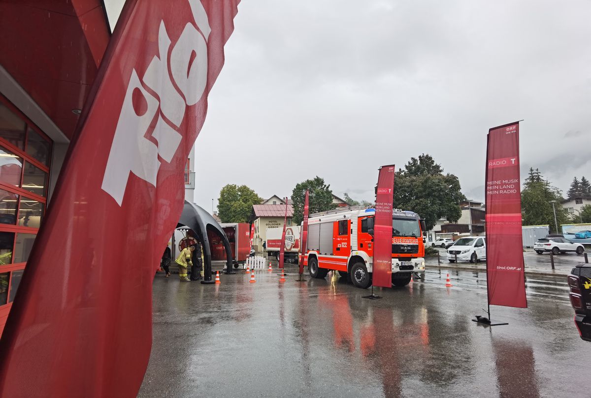 Riesen Andrang beim "Tag der offenen Tür" der Feuerwehr